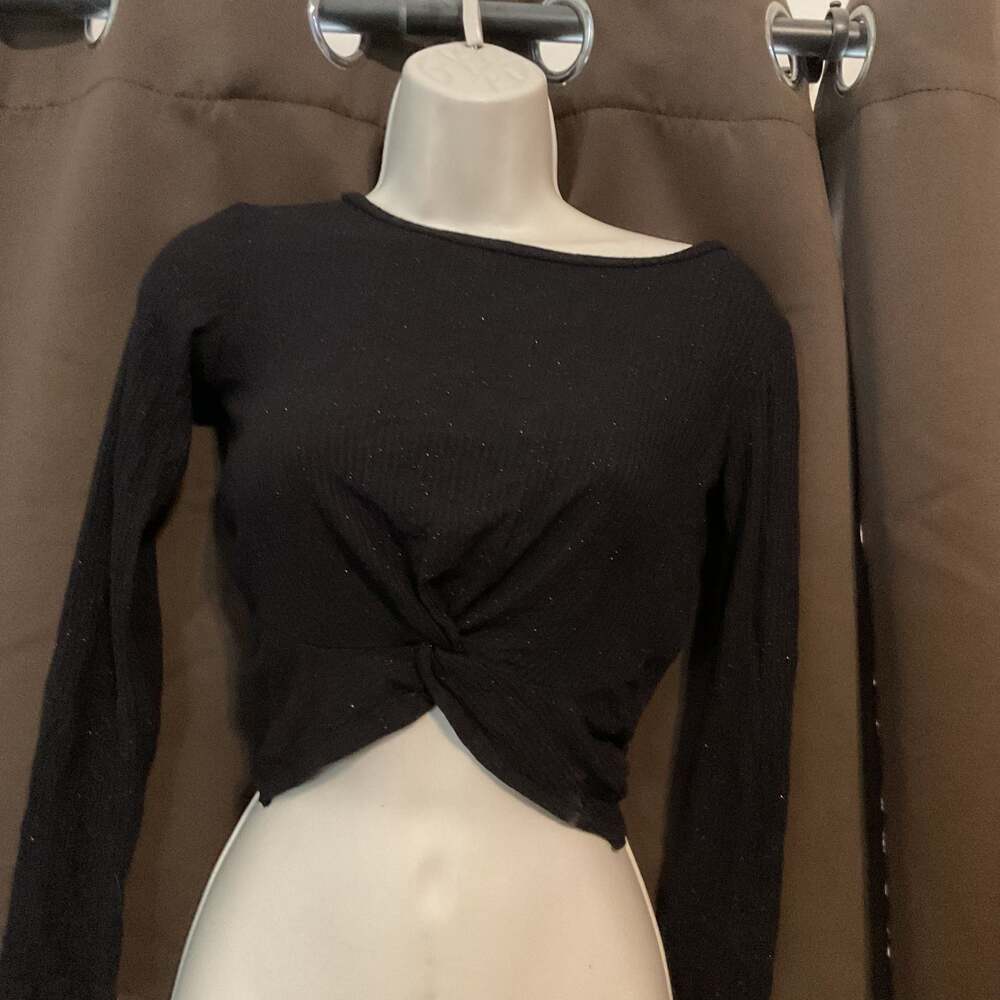Planet gold Black Sparkle Long Sleeve Twist Front Crop Top
